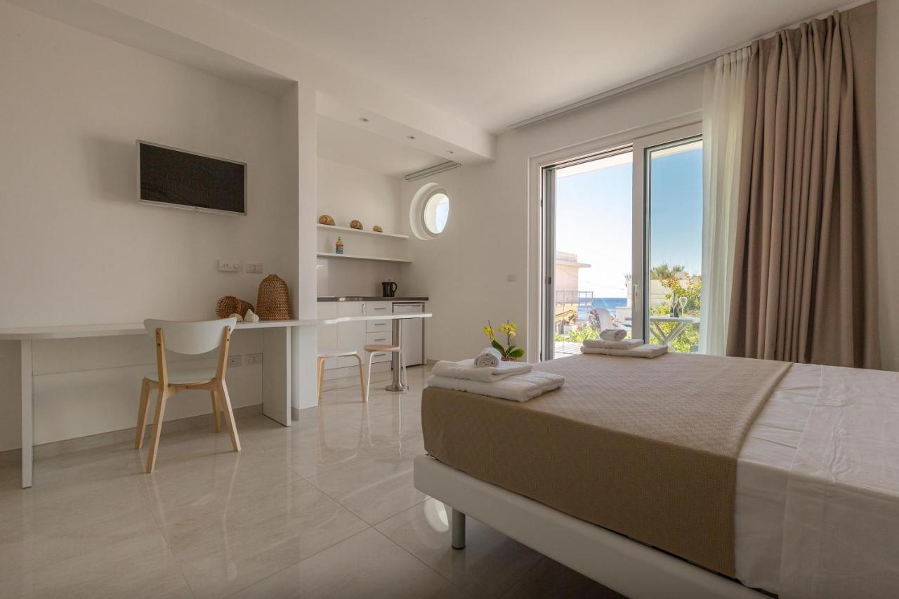 Stella Del Mare Residence Torre Pali Exterior foto